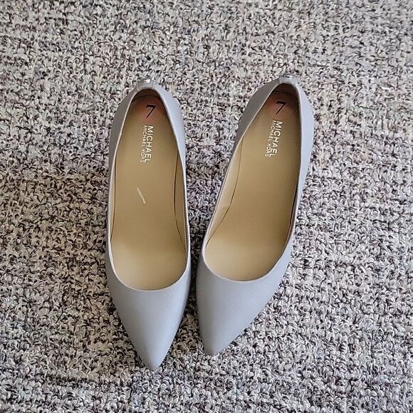 Michael kors 3 1/3 in heel, size 7 - Picture 1 of 6